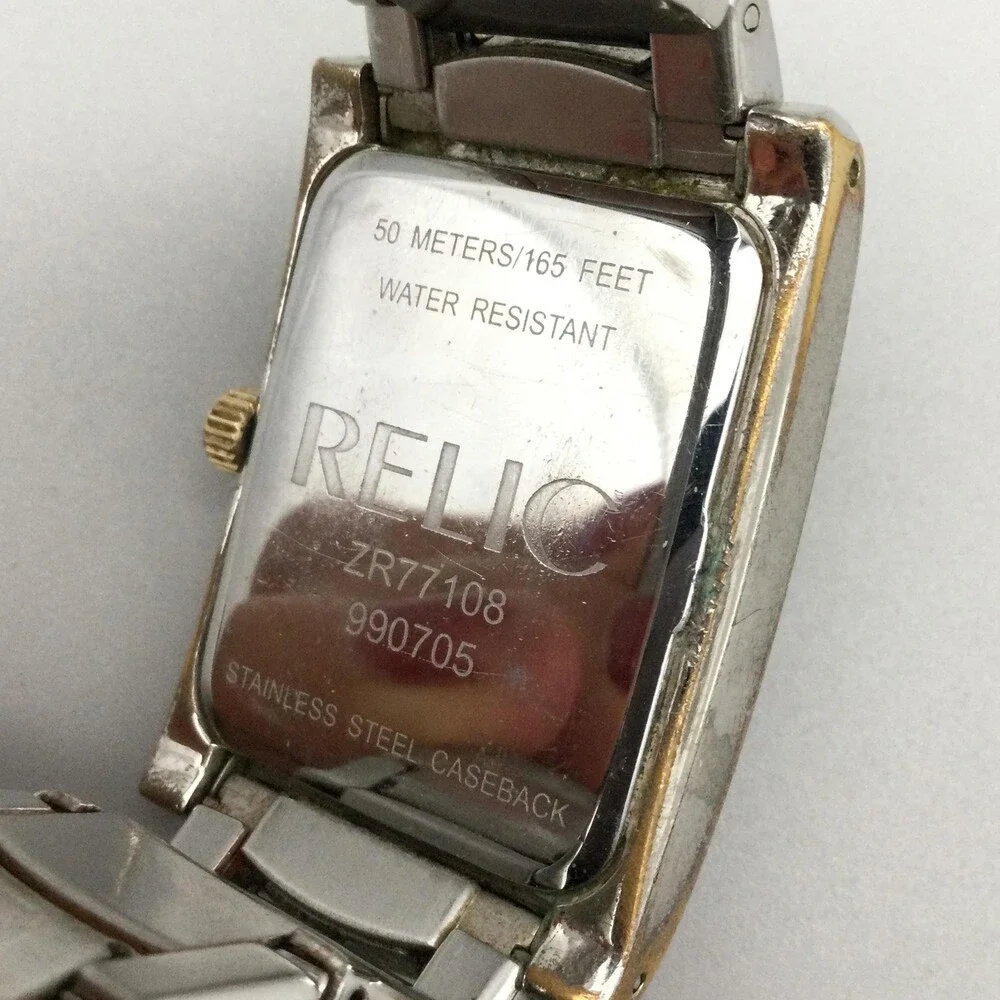 Relic Womens Watch 31mm Silver Tone White Dial Date ZR77108 New Battery 6.5